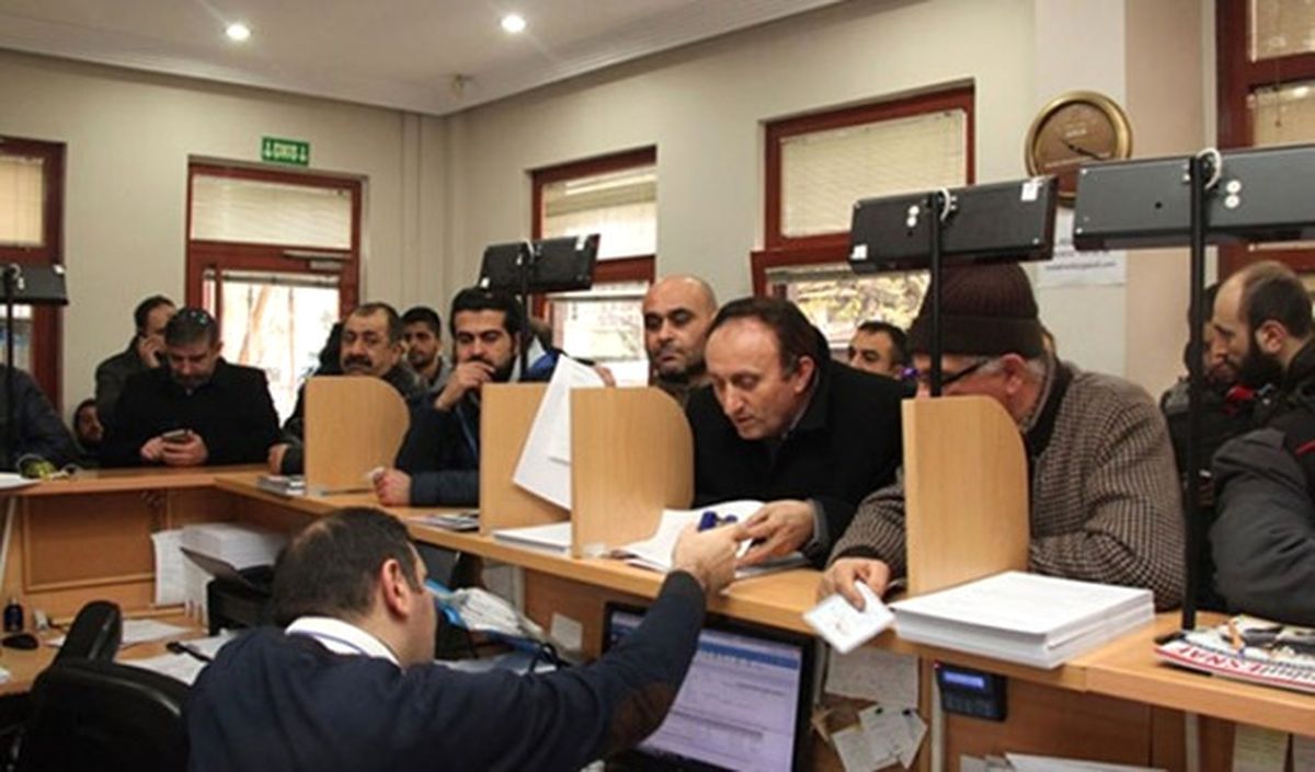 Budak: Esnaf Bankadan Eli Boş Dönüyor