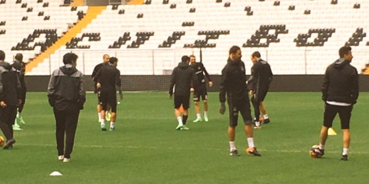 Demba Ba ve Caner Takımla Çalıştı!