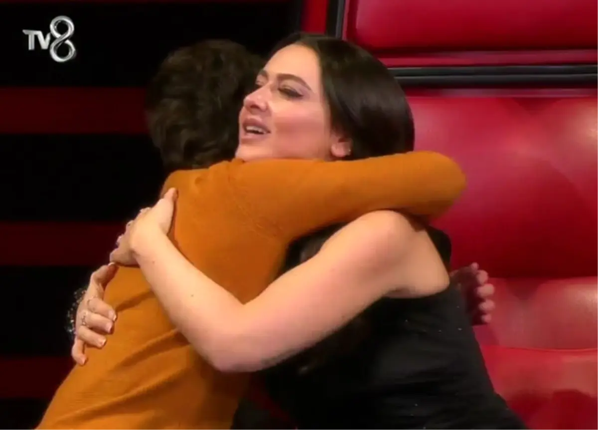 Dodan\'ın Yeğeni Hadise\'nin Büyük Hayranı Çıktı