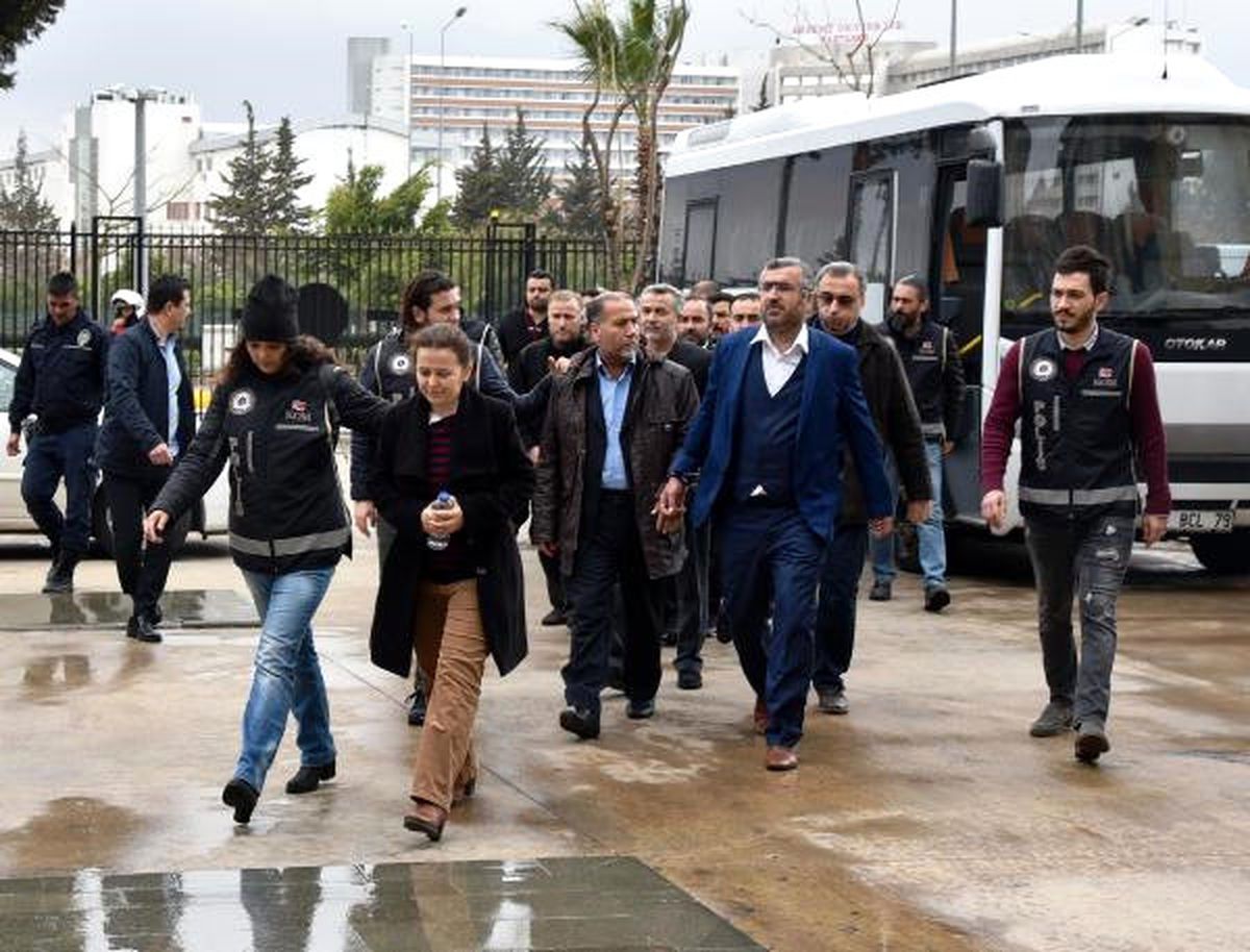 Fetö\'nün İşadamı Yapılanması Adliyede