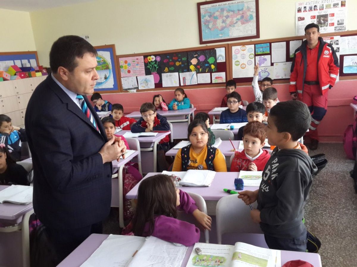 Fetö Soruşturması Geçiren 112 Müdürü İstifa Etti