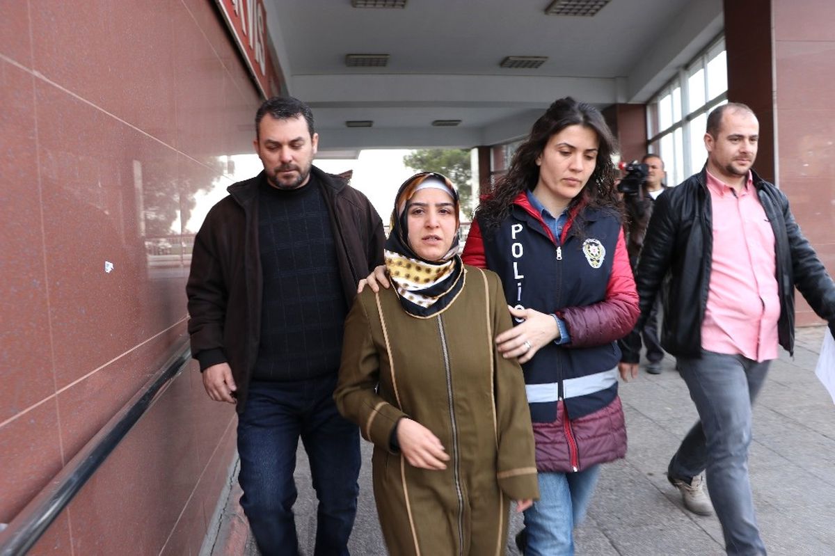 Kahramanmaraş\'ta 28 Öğretmen Fetö\'den Gözaltında