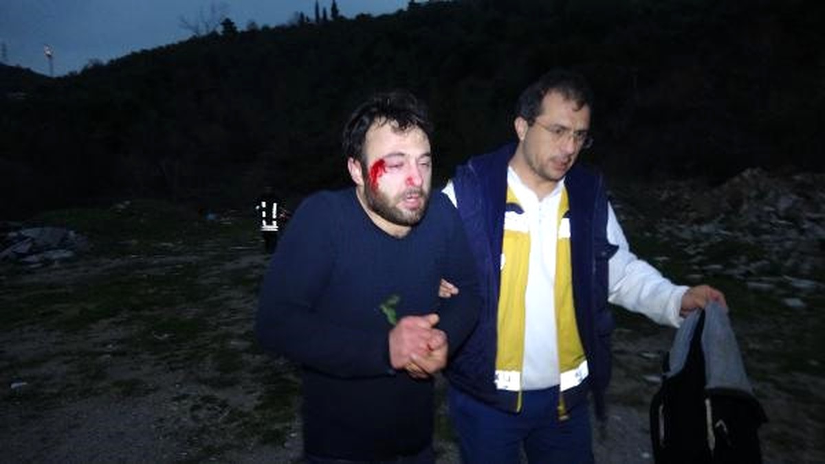 Kuyuya Düşen Genci, Gezintiye Çıkan İki Arkadaş Kurtardı