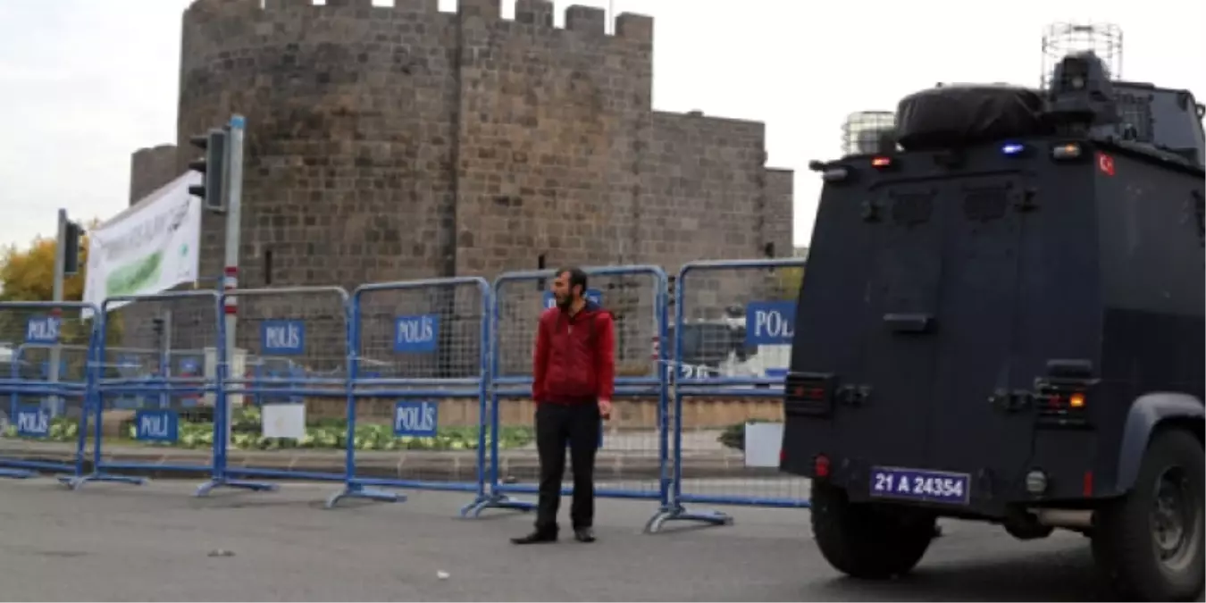 Lice ve Hazro\'ya Bağlı 12 Köyde Sokağa Çıkma Yasağı