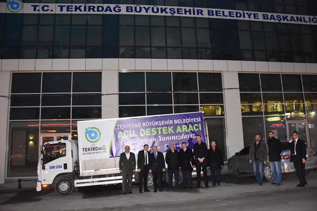 Malkara\'dan Çanakkale\'deki Depremzedelere Yardım