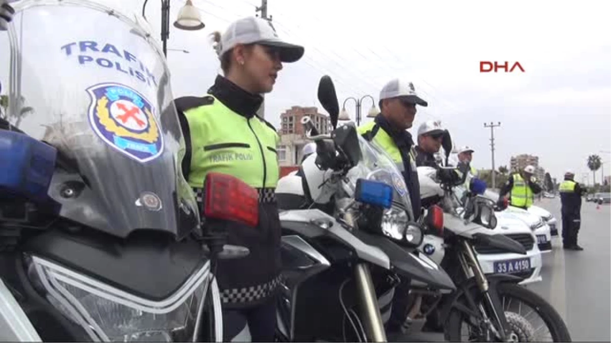 Mersin\'de Toplu Taşımada Sivil Trafik Polisi Dönemi