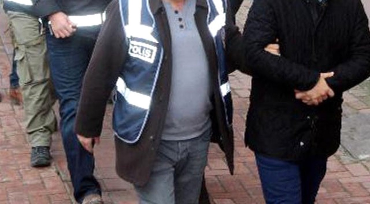 Meslekten İhraç Edilen 3 Askeri Personel Tutuklandı