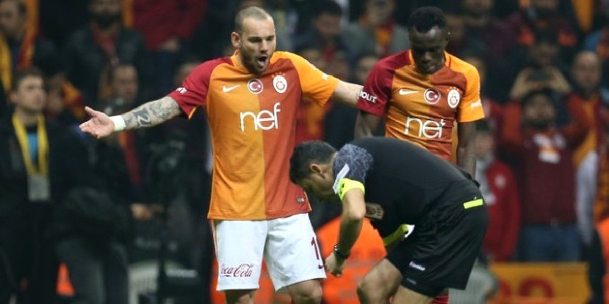 Olay Adam Sneijder Konuştu