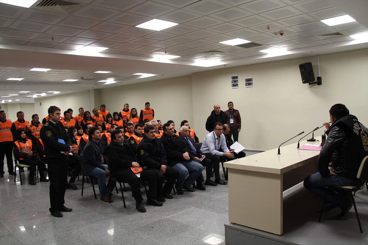Sivasspor\'dan Özel Güvenlik Görevlilerine Eğitim