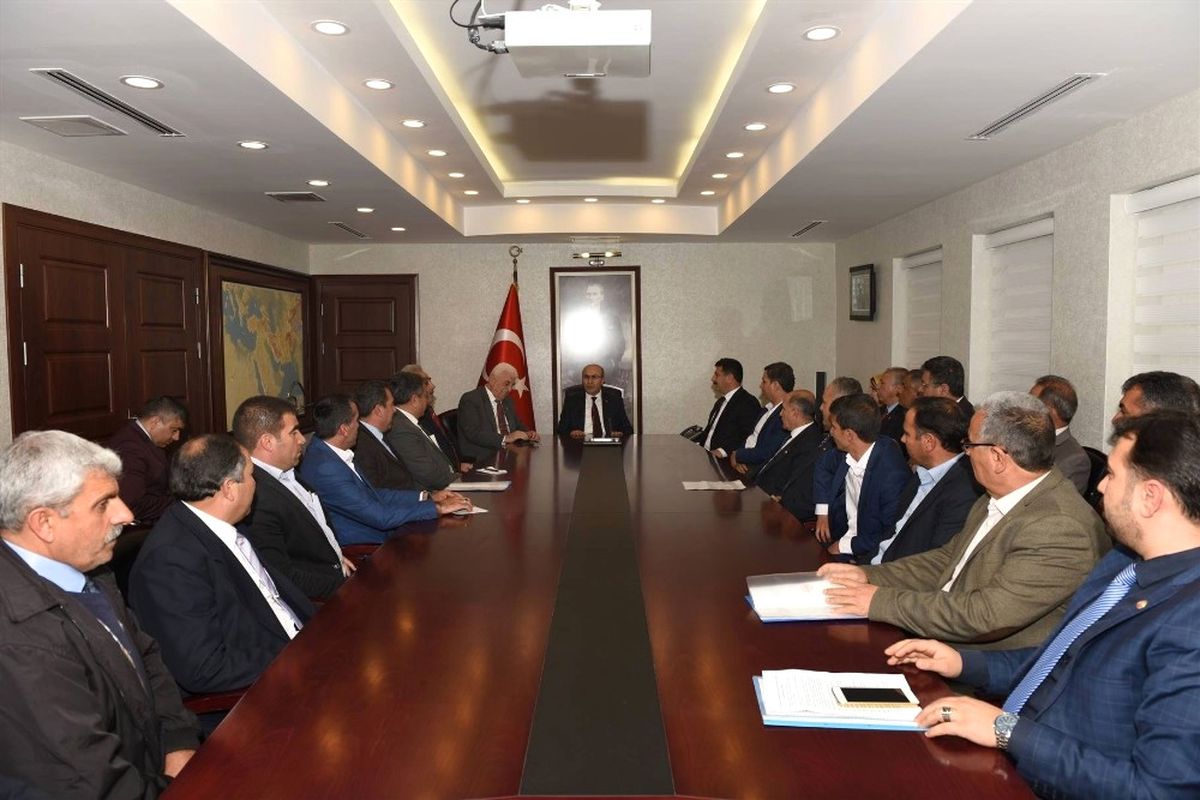 Türkiye Muhtarlar Federasyonu Başkanı Ramazan Özünal\'dan Vali Demirtaş\'a Ziyaret