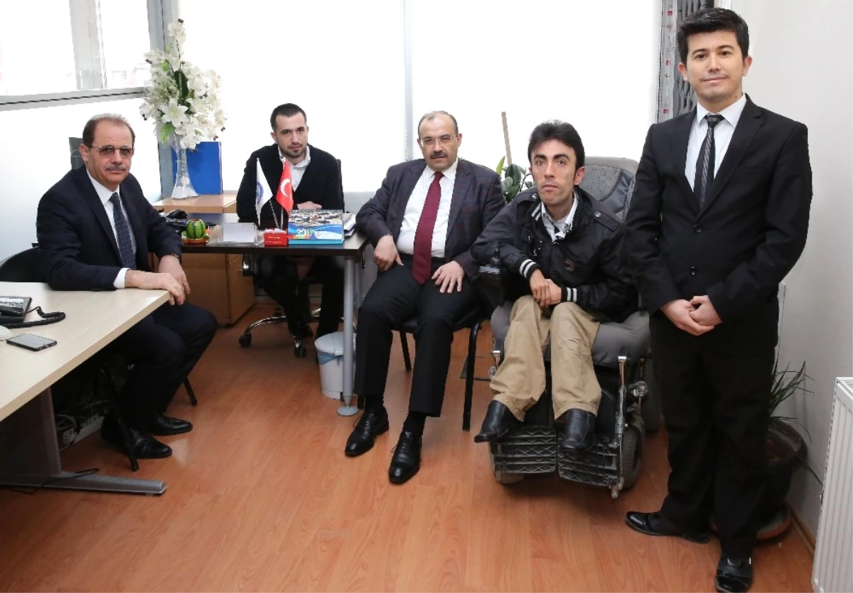 Vali Ustaoğlu\'ndan Engelli Çalışanlara Ziyaret