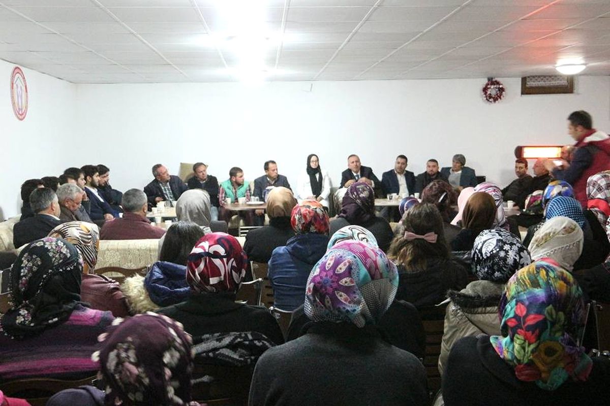 AK Parti Referandum Çalışmalarına Devam Ediyor
