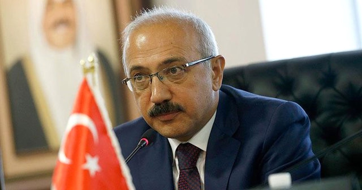 Almanya Demokrasiden Yana Mıdır, Terörden Yana Mıdır"