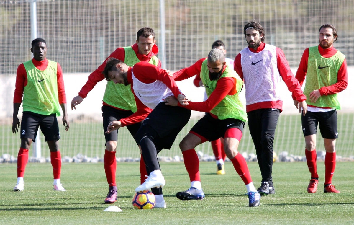 Antalyaspor\'da Galatasaray Hazırlıkları Sürüyor