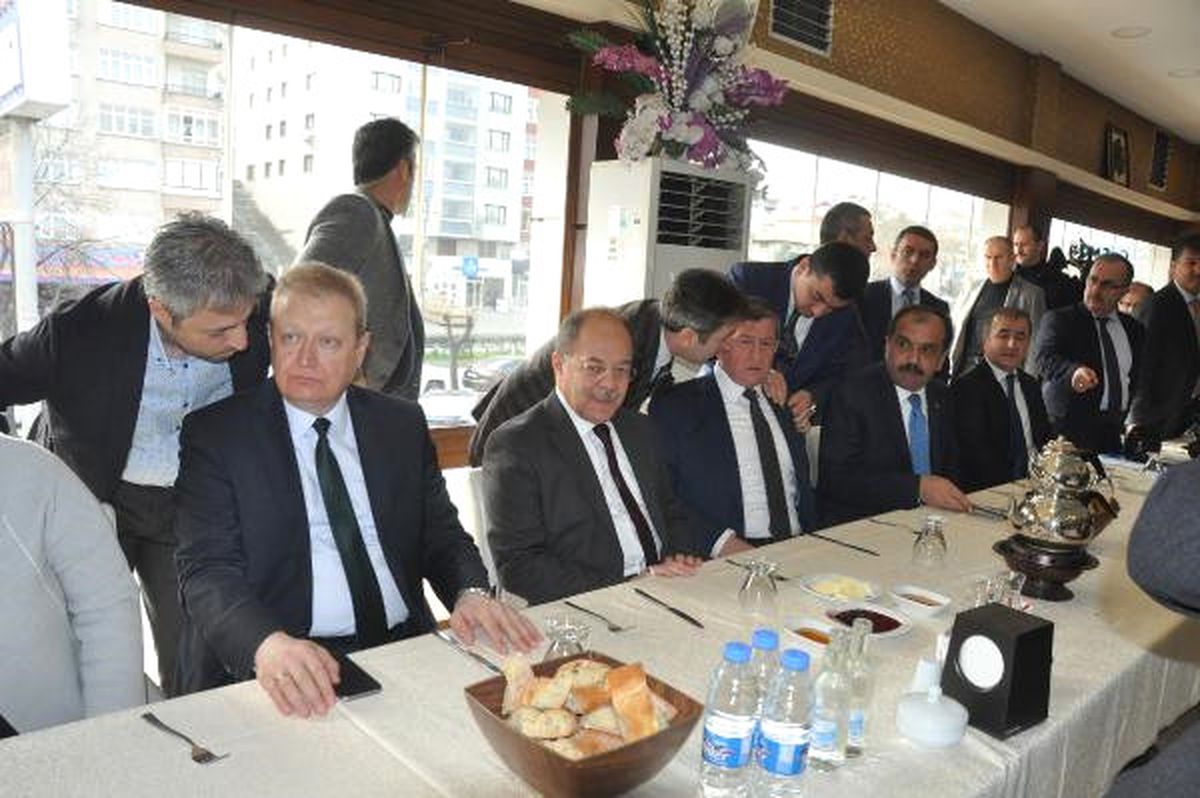 Bakan Akdağ\'dan Almanya Tepkisi: Türkiye\'nin Güçlenmesi Arzu Edilmiyor