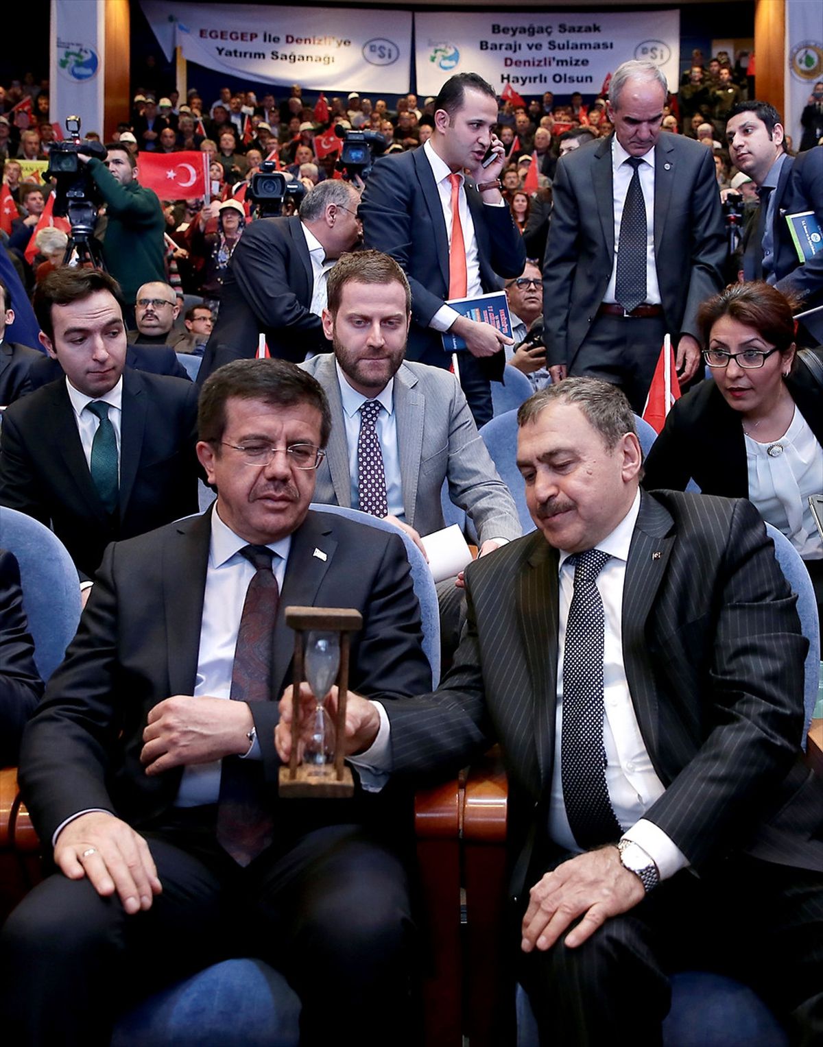 Bakanlar Zeybekci ve Eroğlu Denizli\'de