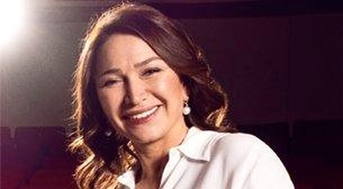 Demet Akbağ "Bir Demet Muhabbet"