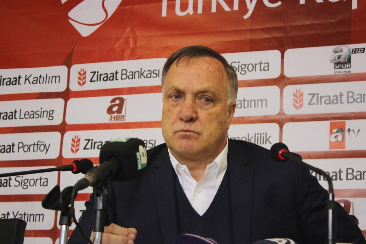 Fenerbahçe Kayseri\'den Galibiyetle Ayrıldı