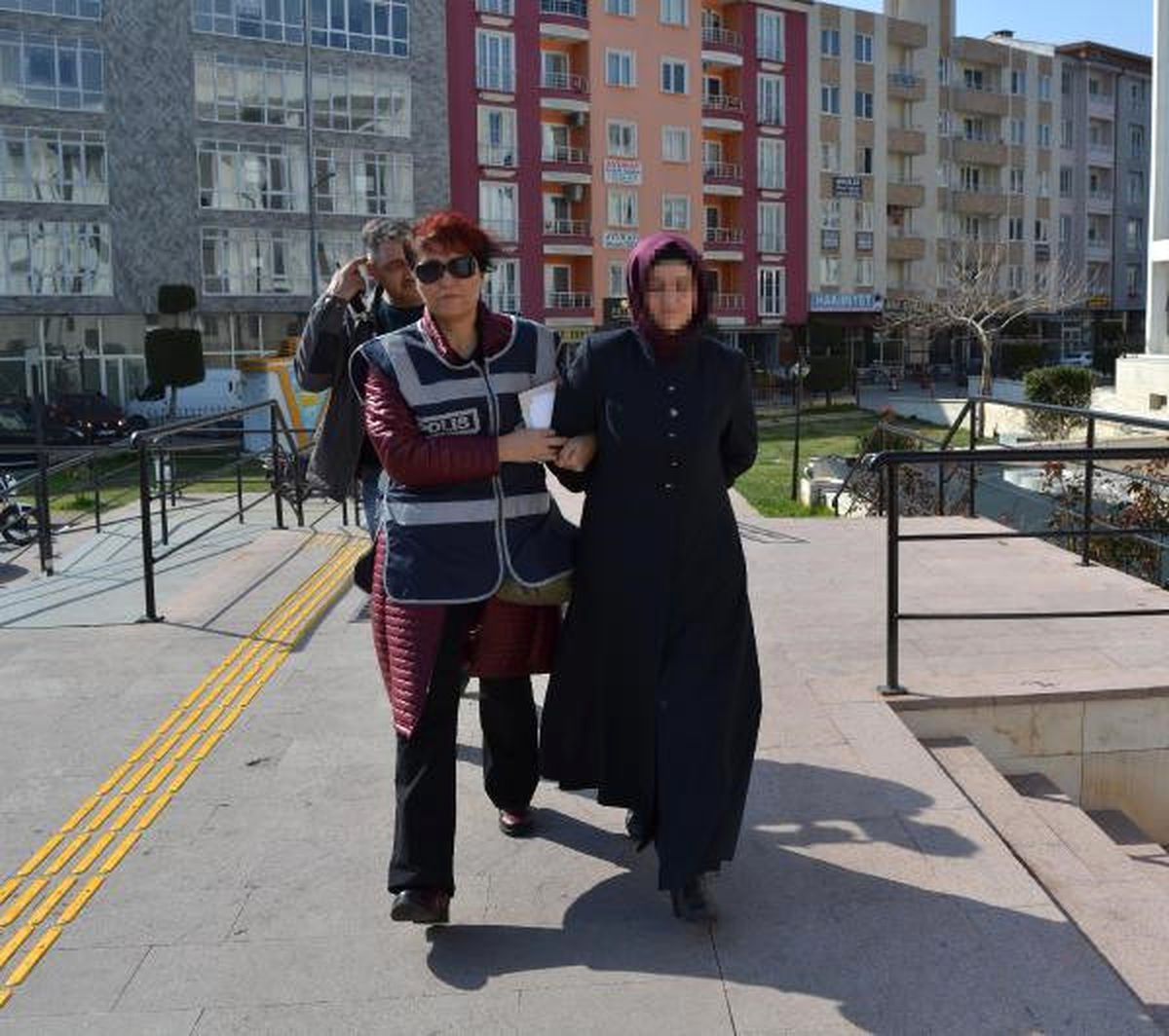 Fetö Şüphelisi Kadın Yakalandı