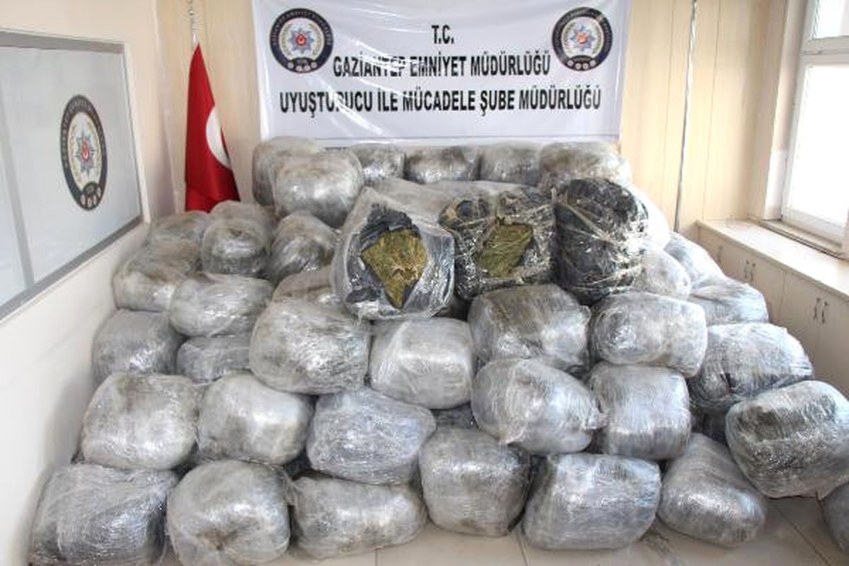 Gaziantep\'te 1 Ton Esrar Ele Geçirildi