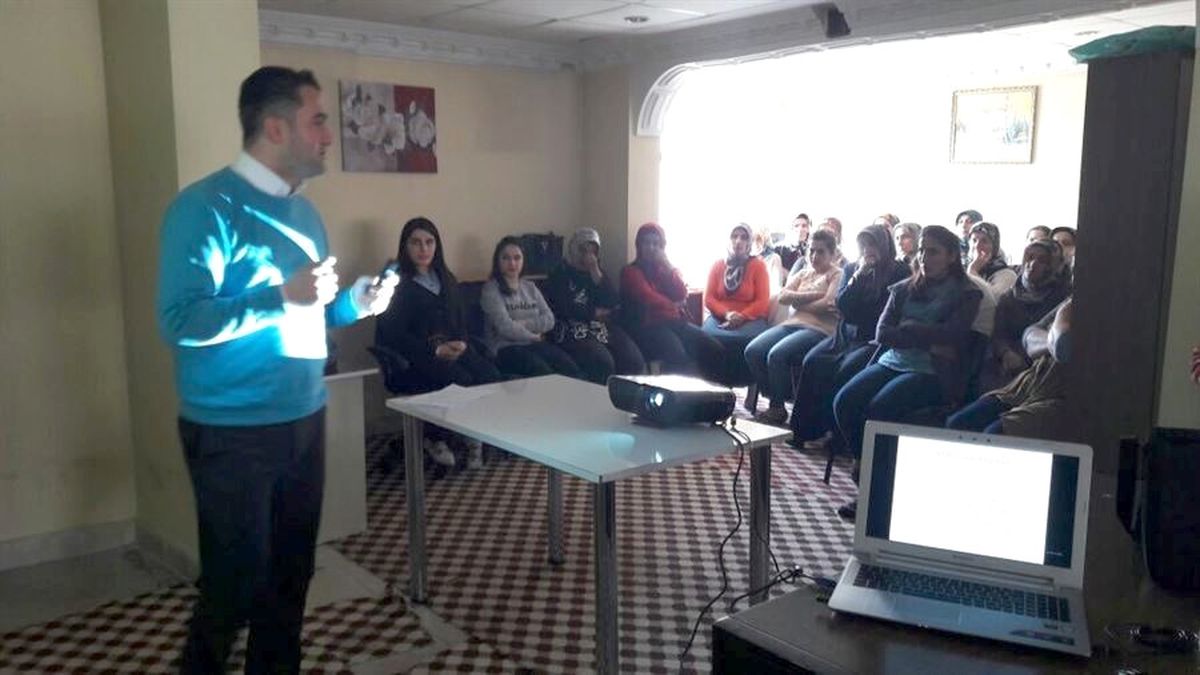 Hakkari\'de "Çocuk İstismarı ve Çocuklarda Mahremiyet" Eğitimi