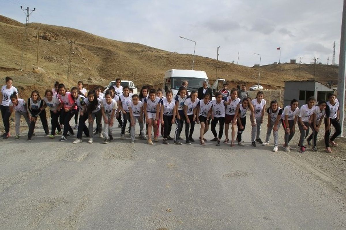 Hakkari\'de Kros Yarışması