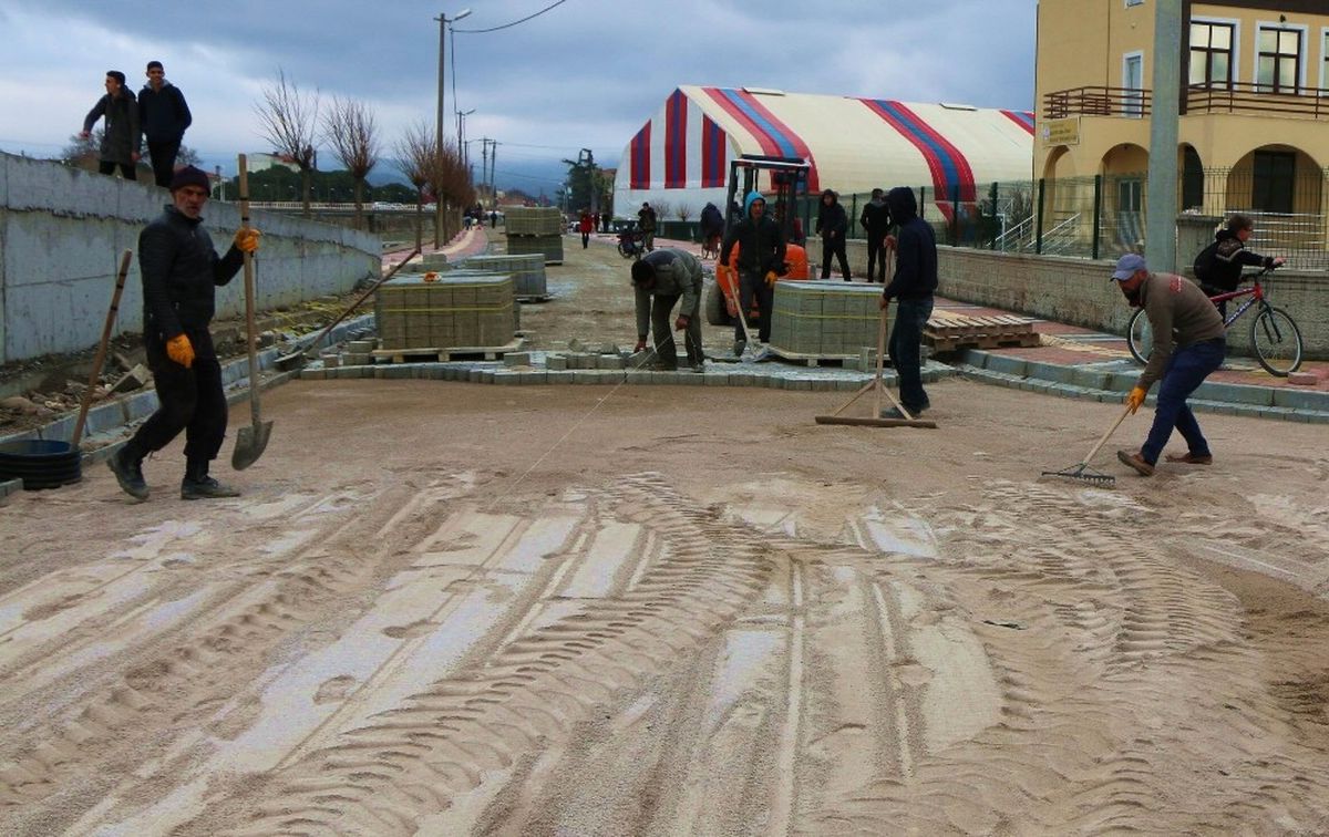 Seyit Onbaşı\'nın Memleketi Havran\'da, Vatandaşlar Belediyeden Çok Memnun