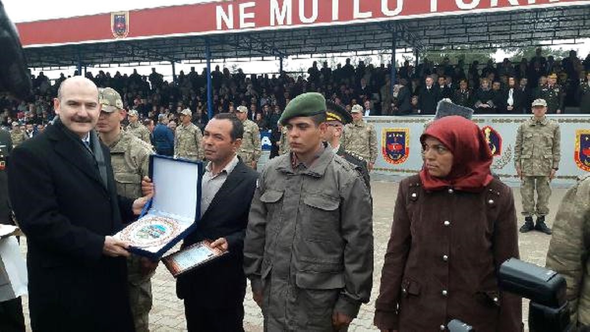 İçişleri Bakanı Soylu, Erlerin Yemin Törenine Katıldı