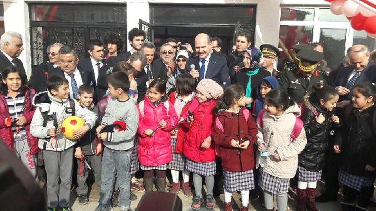 İçişleri Bakanı Soylu, Erlerin Yemin Törenine Katıldı (2)