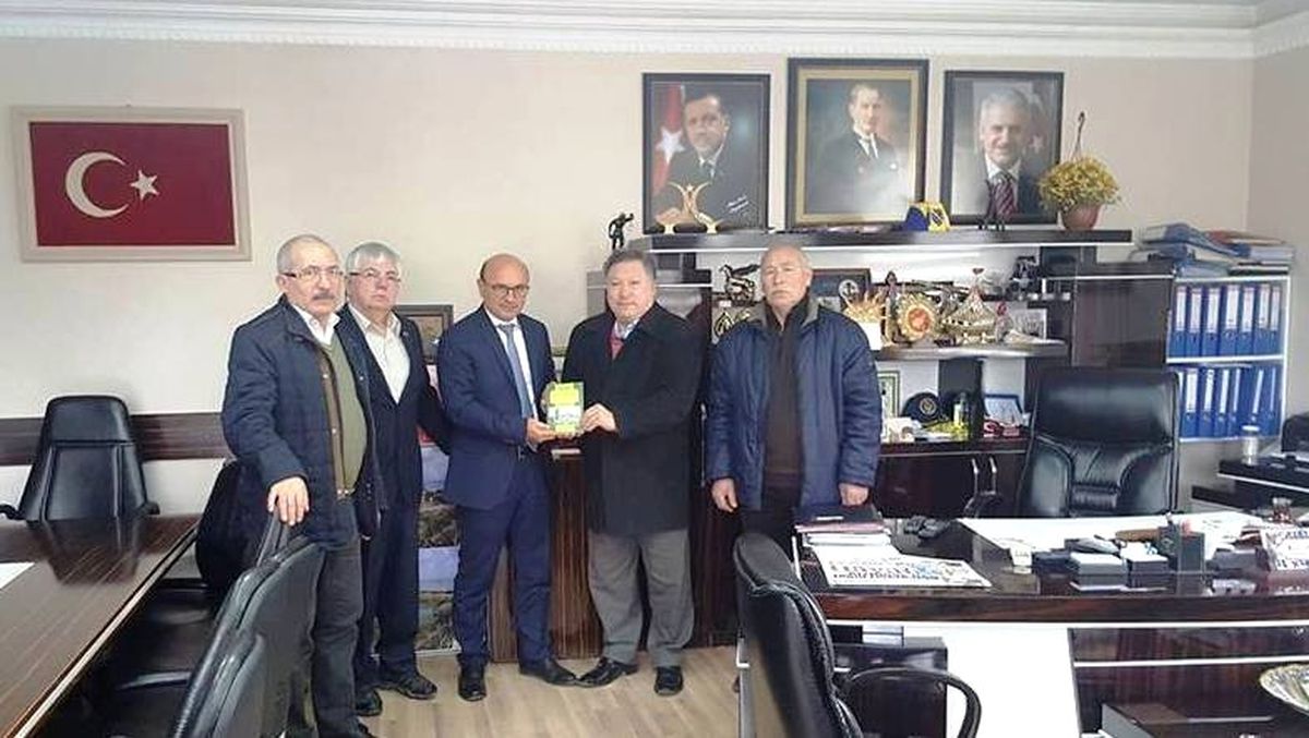 Kırım Türkleri\'nden Başkan Oral\'a Davet