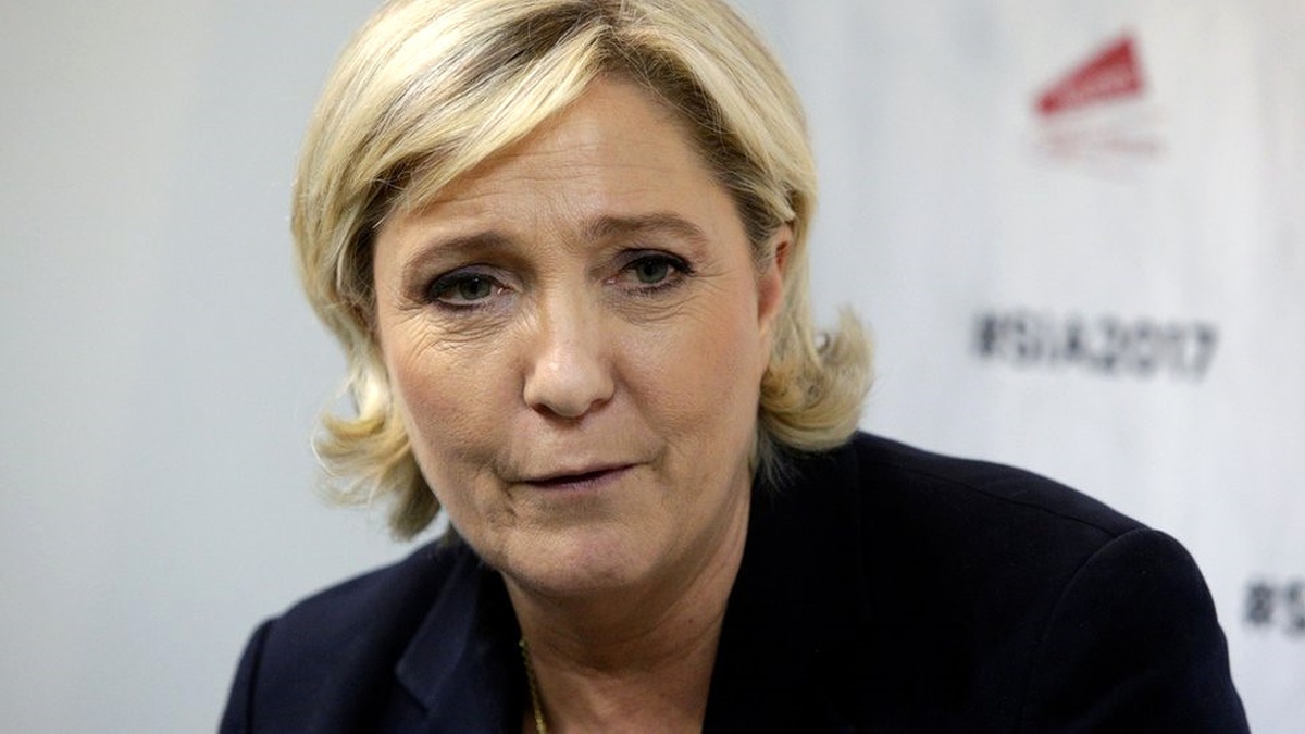 Le Pen\'in Dokunulmazlığı, Işid Fotoğrafları Nedeniyle Kaldırıldı