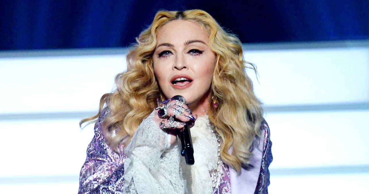 Madonna, Konya\'daki Mevlana Türbesi\'ni Ziyaret Edecek