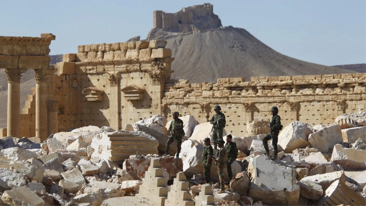 Suriye Ordusu, IŞİD\'in Elindeki Palmira Antik Kenti\'ne Yeniden Girdi