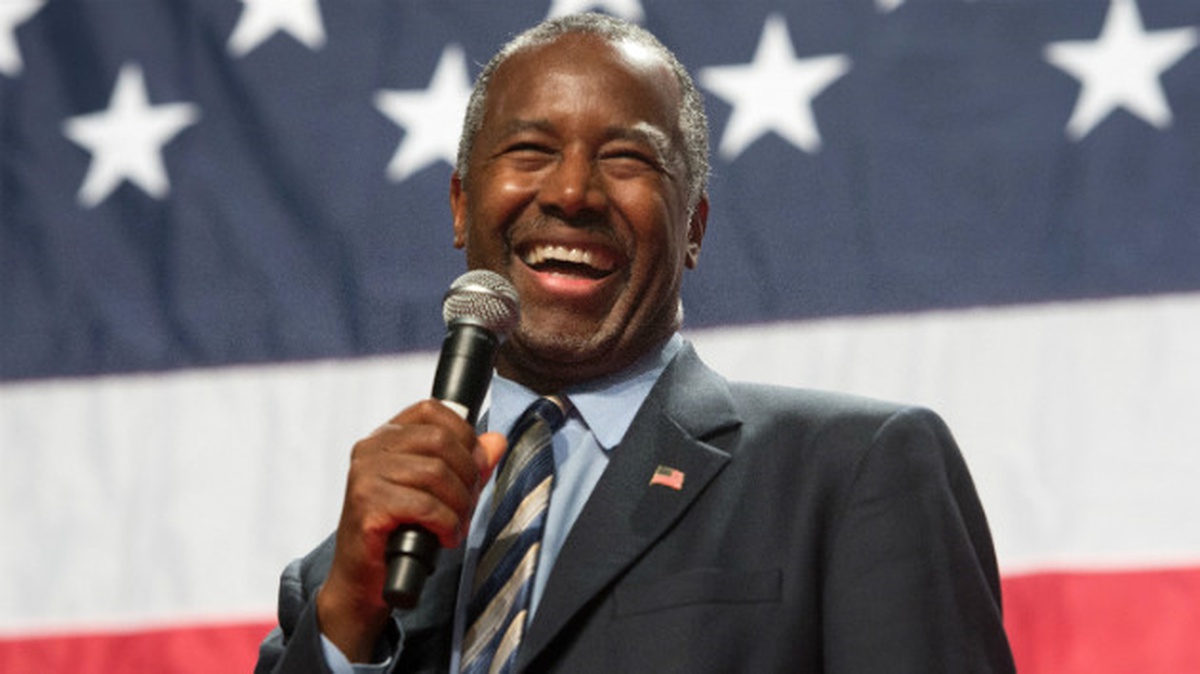 Trump\'ın Konut ve Kentsel Gelişim Bakanı Carson Senatodan Onay Aldı