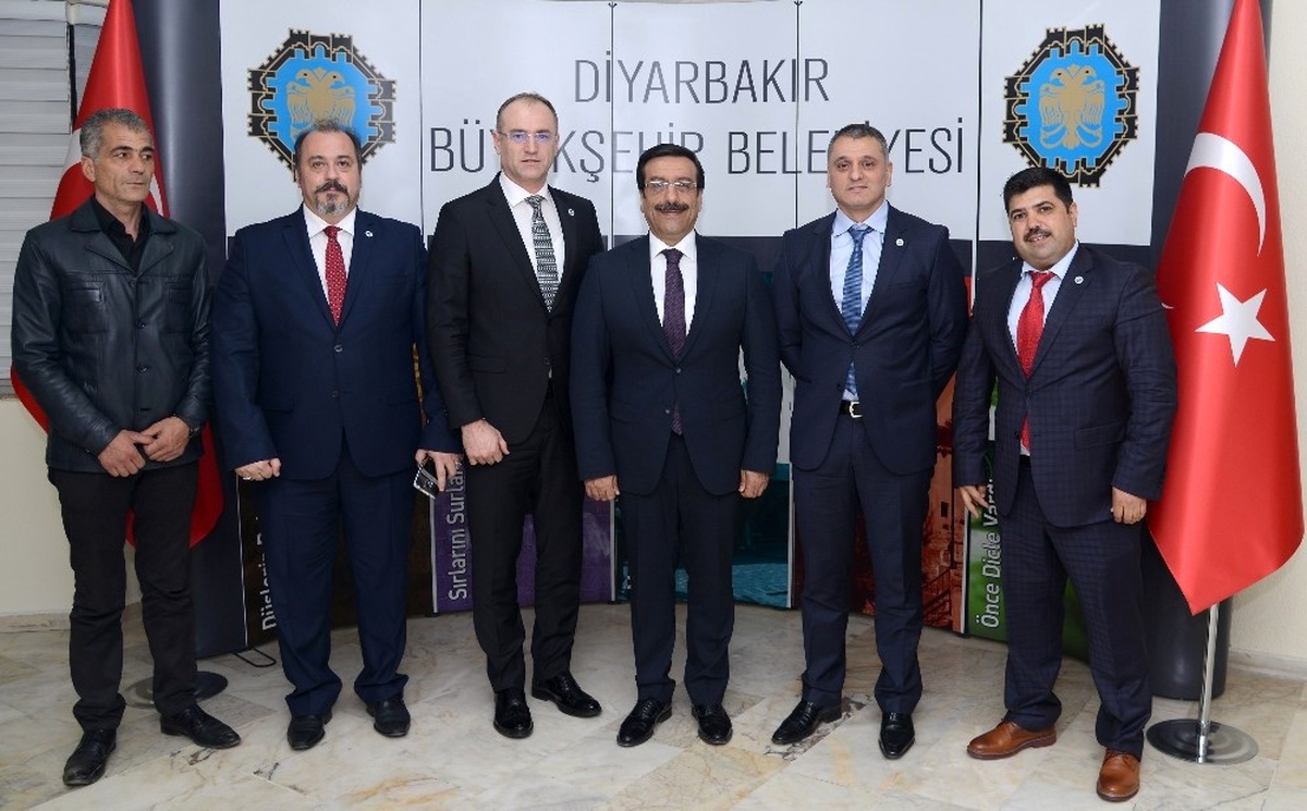 Türkiye Sualtı Sporları Federasyonu\'ndan Başkan Atilla\'ya Ziyaret