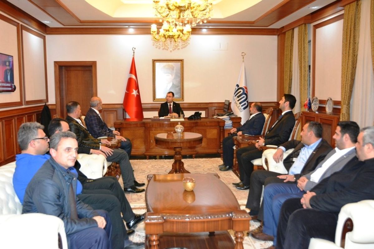 Vali Toprak Müsiad\'ın Yeni Yönetimine Başarılar Diledi