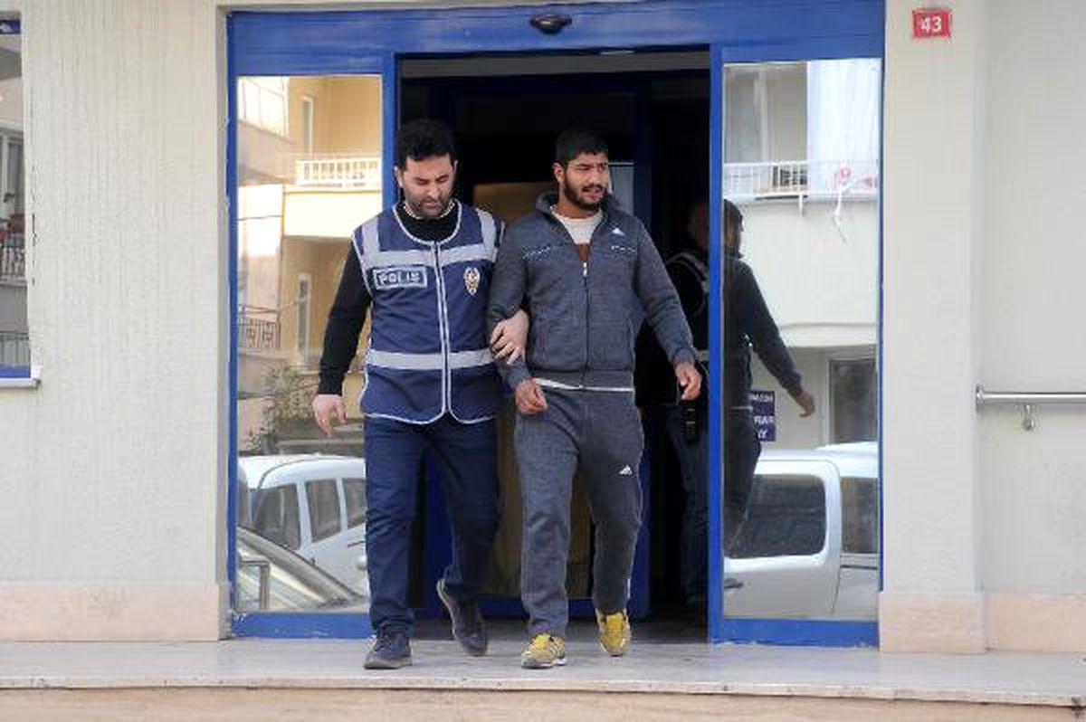 Yalova\'da Kaçak İçki Operasyonu
