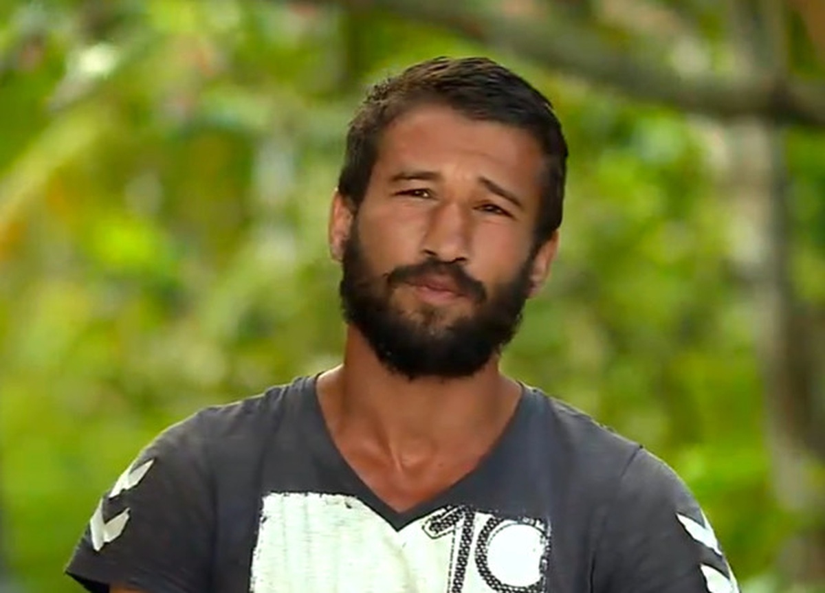 Adem: "Sadece Benim Üzerime Yürürken Takım Oluyorlar"