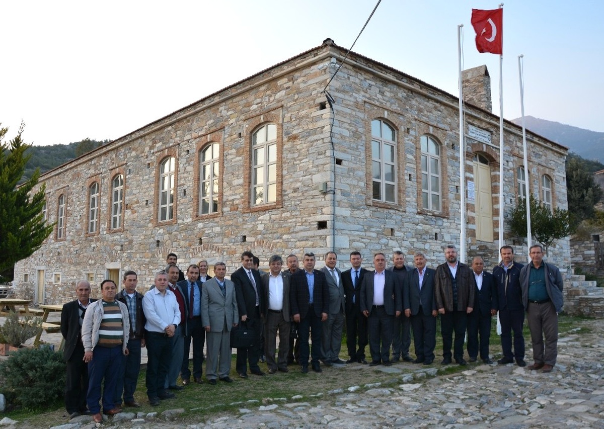 Başkan Karabacak\'tan Amatör Spora Yerinde Destek