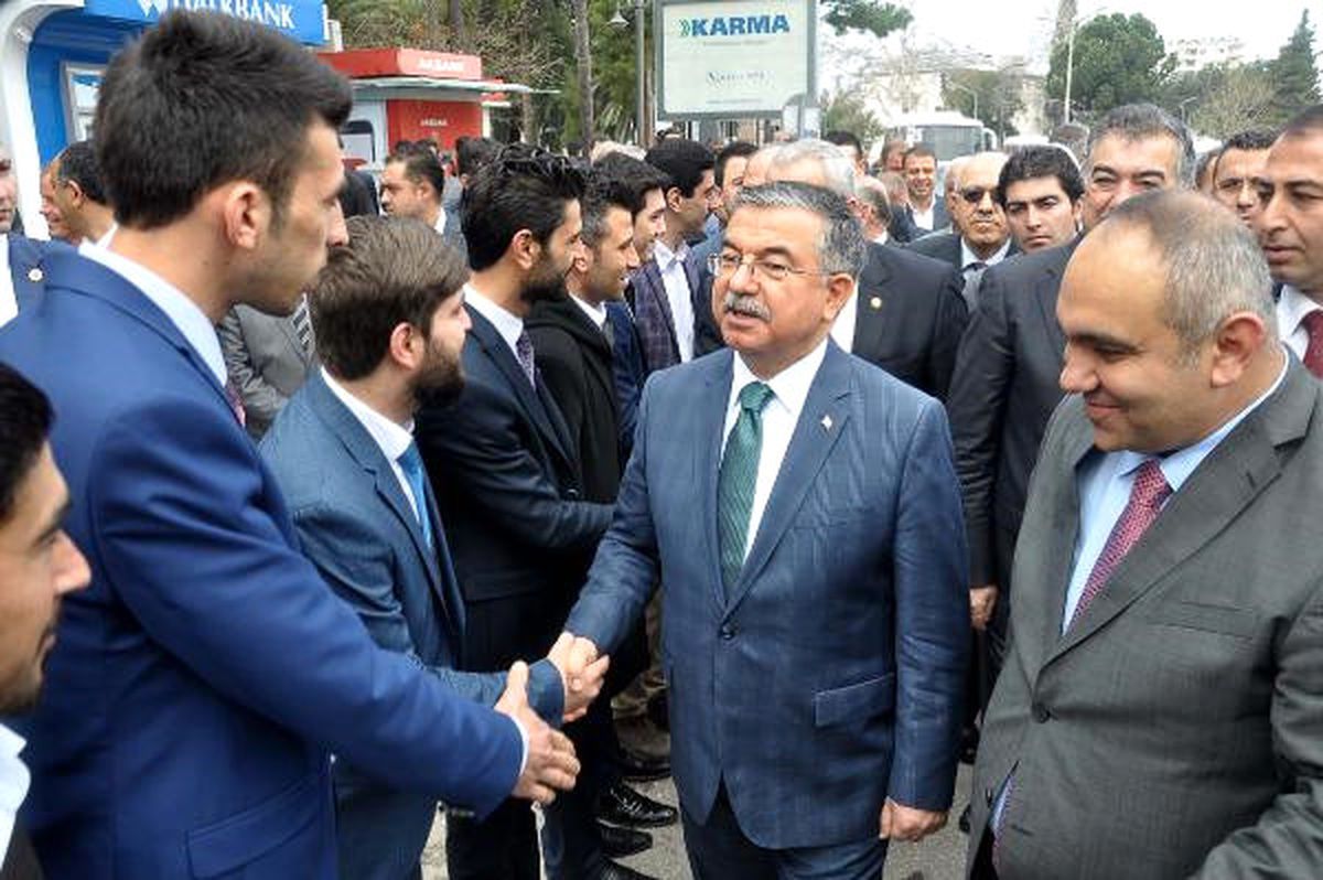 Bakan İsmet Yılmaz, Başkanlık Sistemini Anlattı