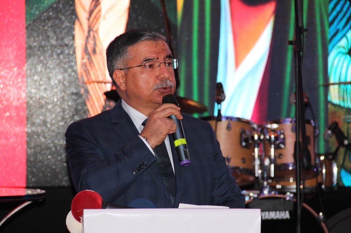 Bakan Yılmaz: Alevilerin Sorunu 80 Milyonun Sorunudur