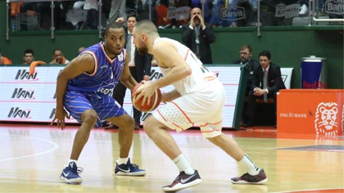 Banvit-Best Balıkesir: 79-73