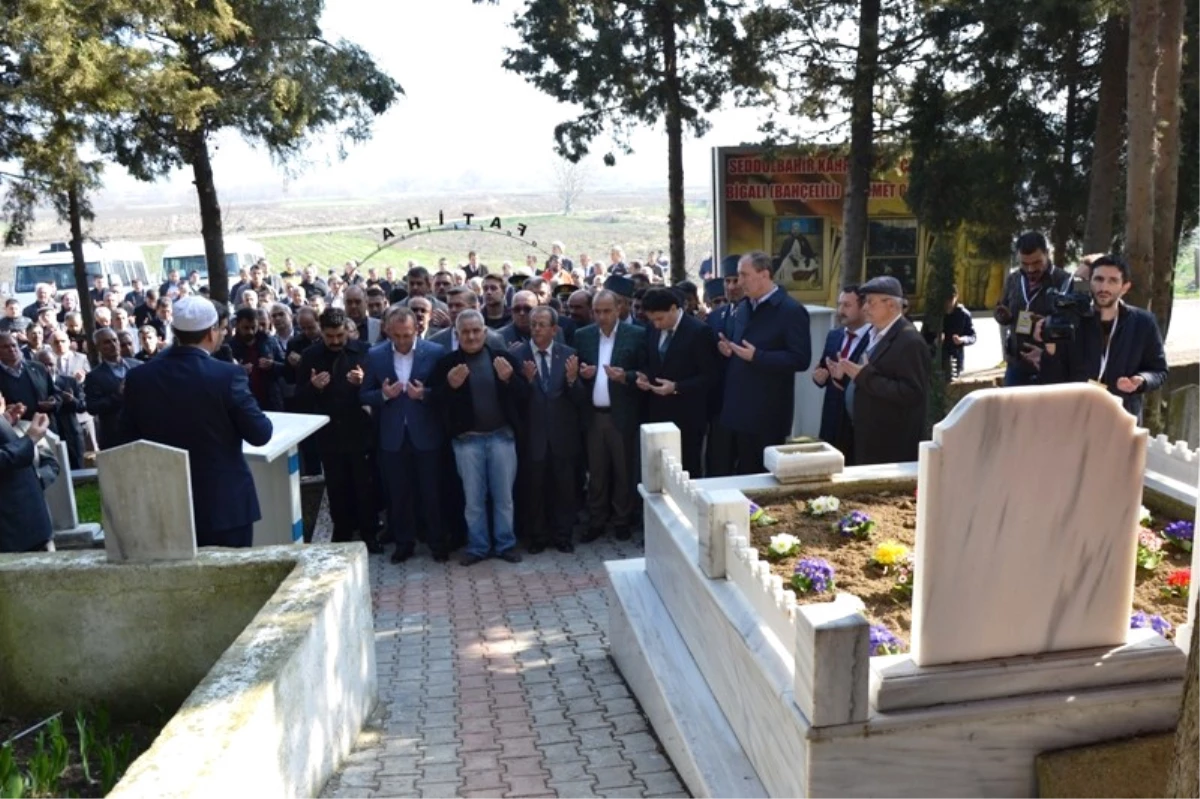 Biga\'lı Mehmet Çavuş Mezarı Başında Anıldı