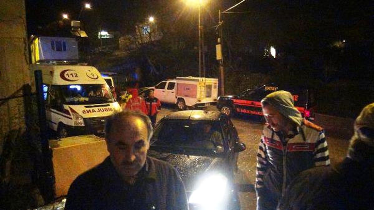 Dha Yurt - Suriye Savaş Uçağı Hatay\'da Düştü (2) - (Yeniden)