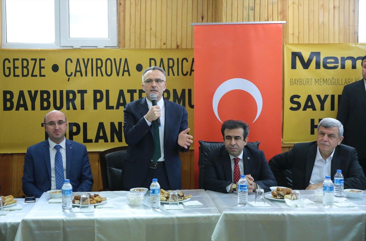 Maliye Bakanı Ağbal, Sanayicilerle Buluştu