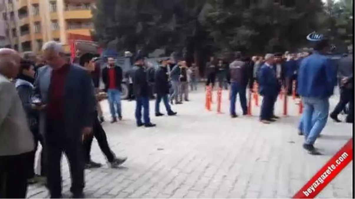 Şanlıurfa Suruç\'da Arazi Kavgası: Ölü ve Yaralılar Var