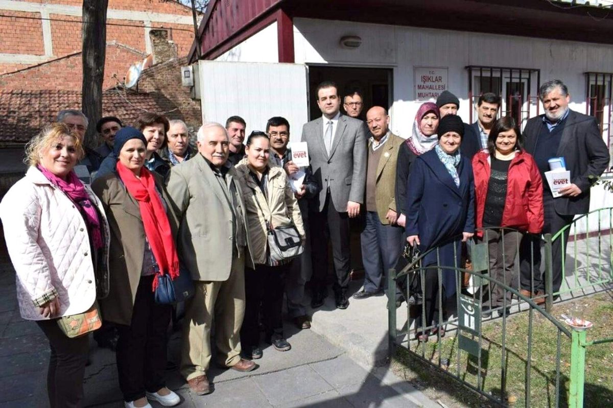 AK Parti Tepebaşı İlçe Yönetimi Sahaya İndi
