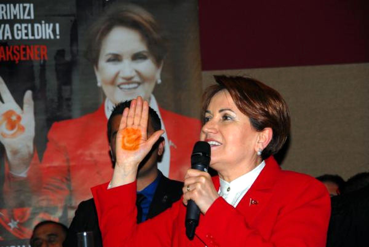 Akşener: Türkiye\'den Başka O Paçavrayı Asan Ülke Yok