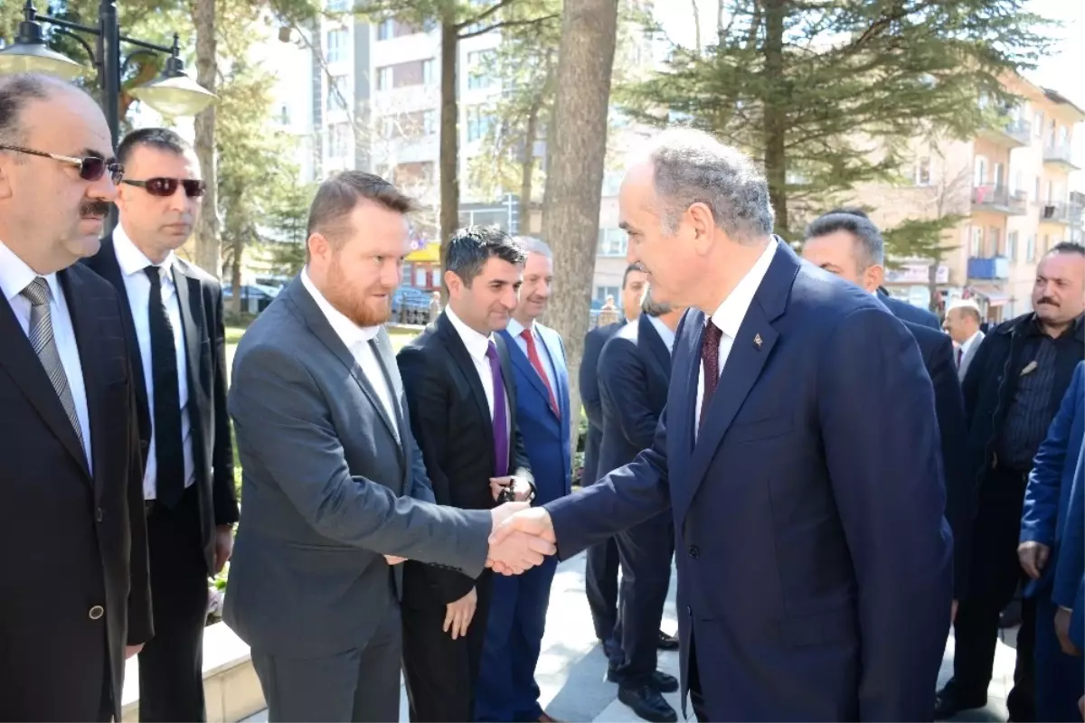 Bakan Özlü: "Mevcut Sistem Bizi Zorluyor"