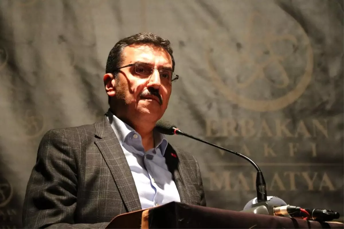 Bakan Tüfenkci: "Fetö ile Rahmetli Erbakan\'ın Mücadelesini Bilenler, Aynı Safta Yer Almamalı"